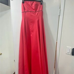 Faviana strapless dress